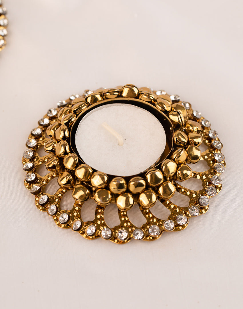 Mat gold Ghungaroo candle holder