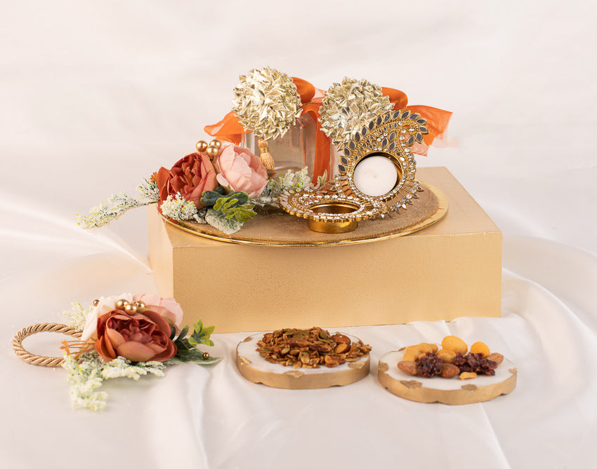 Classic Beige and Orange Hamper